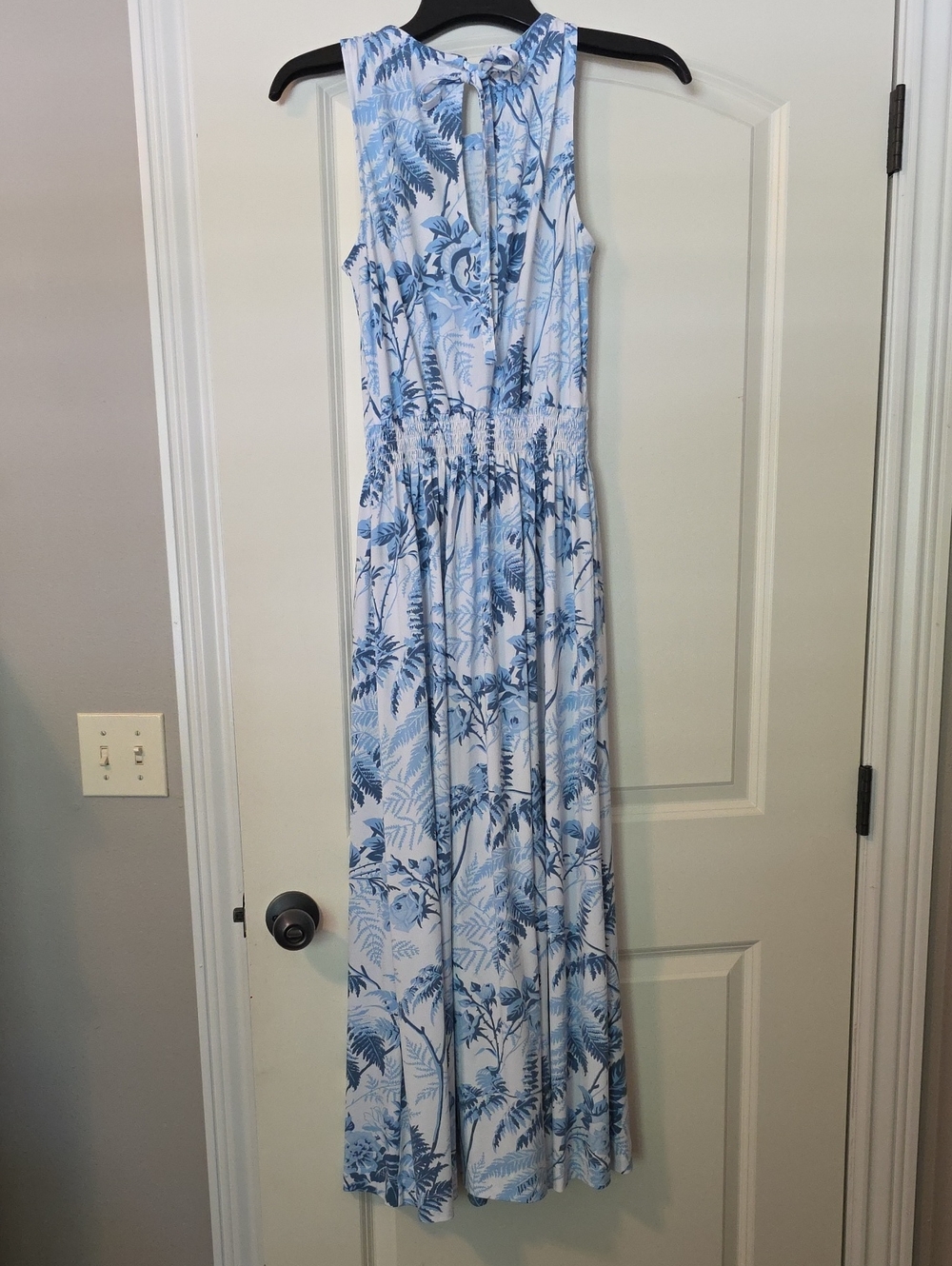 Brooks Brothers Blue and White Tropical Print Maxi Dress